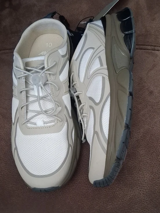Avia Women's Backless Athletic Sneakers in Cream And Tan Size 10