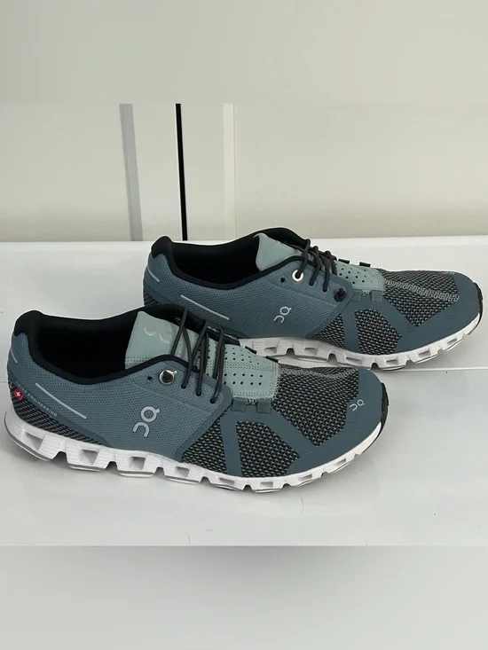 On Cloud Women's Running Shoes Size 7.5 US Tide Magnet Athletic Sneakers w/ Box