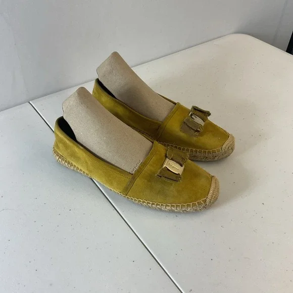 Ferragamo‎ Elodie Espadrille Suede Slip-On Flats Mustard Chartreuse Sz 7.5 Women