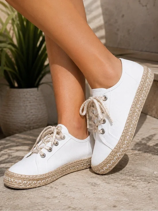 🌙✨🆕 Blowfish Malibu White Espadrille Sneakers Size 9.5