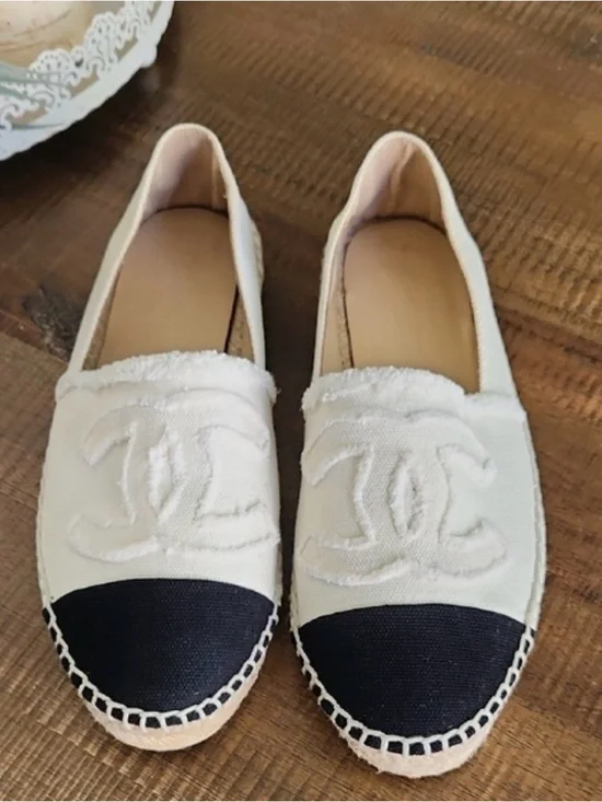 CHANEL White Canvas Espadrille Flats with Black Toe Caps