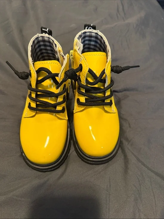 Yellow Kids Lace-Up Glossy Ankle Boots
