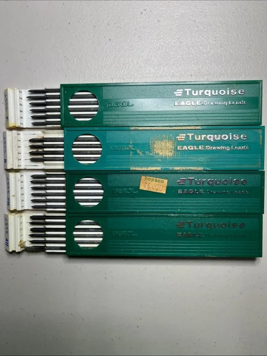 Vintage Beryl mechanical pencil with extra lead 1980s