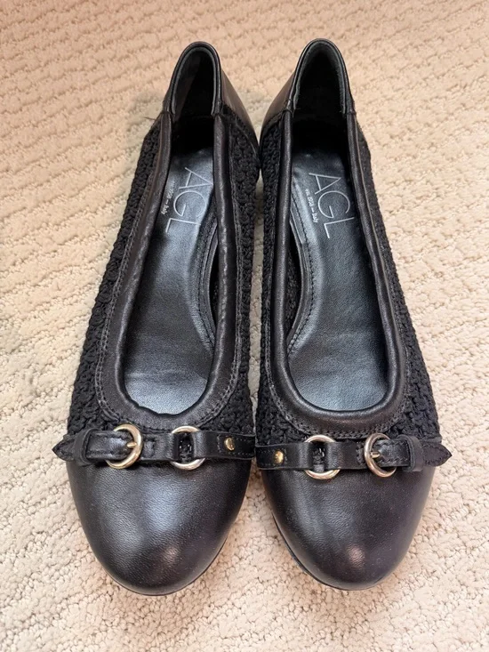 AGL Black Crochet & Leather Ballet Flats with Gold-Tone Buckle Sz. 38.5