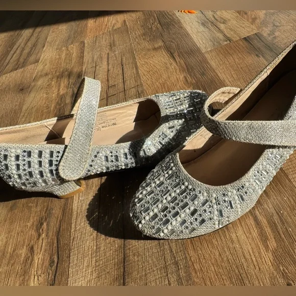 Selina Rhinestone Block Heel Mary Jane Dress Shoes Silver Princess Holiday 13