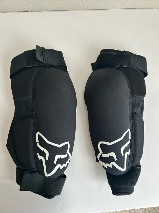 Fox Racing Launch Pro Elbow Guard