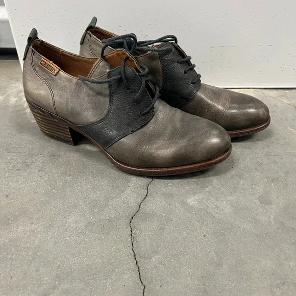 Pikolinos Oxford Heels - Leather - Size‎ 38 EU / 7.5 - 8 US - Black & Grey