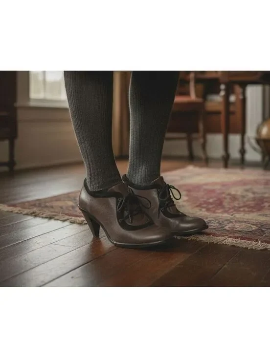 Plenty by Tracy Reese Wayne Oxford Heels 7 37.5 Gray Black Lace Up Bootie Retro