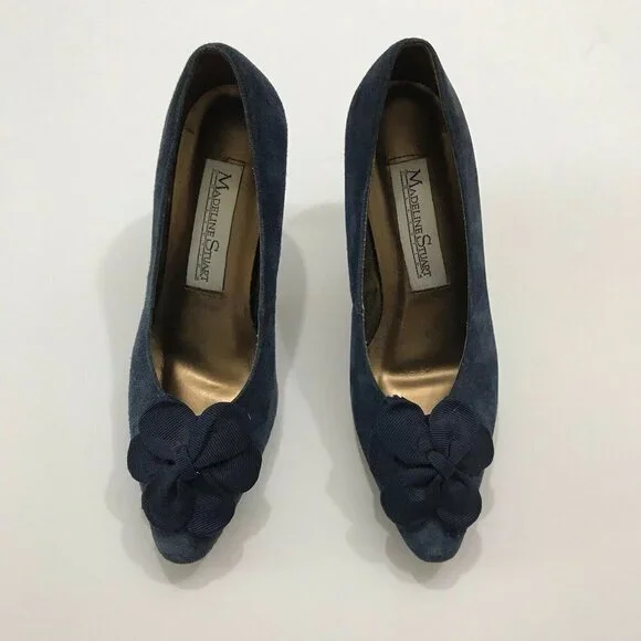 Vintage Madeline Stuart Shoes Blue Suede Heels 5M Pointed Toe‎ Floral Applique
