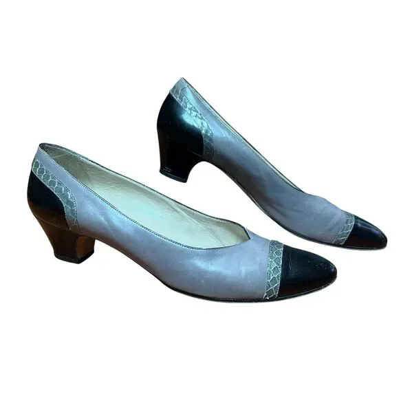 Salvatore Ferragamo Heels Womens Sz 8.5 NN Gray Leather Cap Toe Block Heel Italy