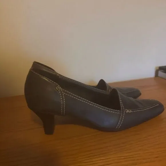 Nicole Blue Denim Leather Contrast Stitch Y2K Business Kitten Heels