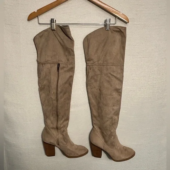 Not Rated | VGUC Tan Over-the-Knee Boots Heel Side Zip Faux Suede, 6.5