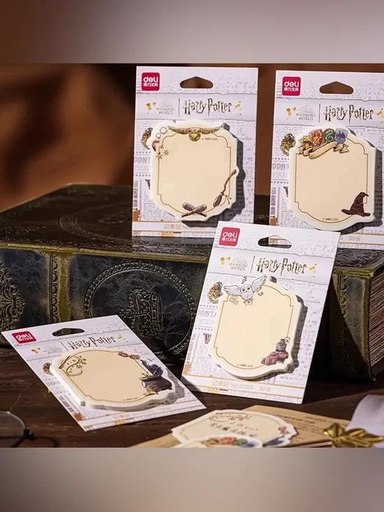 $3 Harry Potter  Sticky Notes $3 WITH ANY $10 order me
