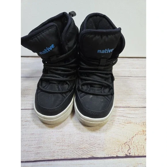 Native Chamonix Boots Toddler Boys‎ Size C9  Black Fleece Lined Winter Snow Warm