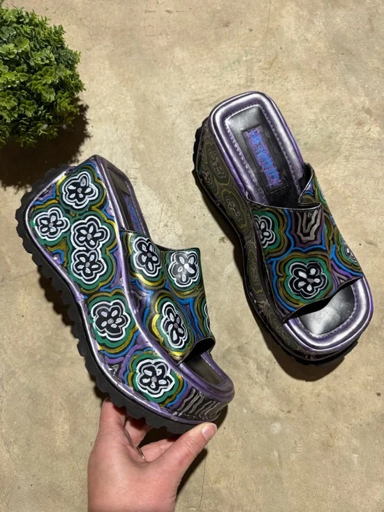 Vintage Y2K Groovy Platform Slides Size 8.5‎ Hippie 70s Rainbow Floral Chunky
