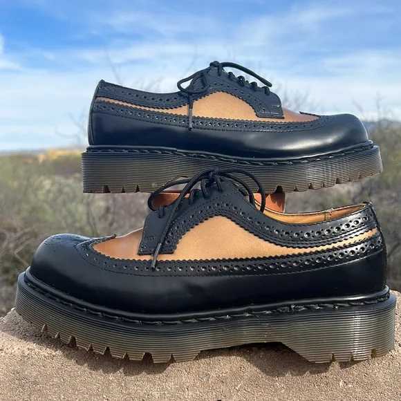 🏴󠁧󠁢󠁥󠁮󠁧󠁿 Dr. Martens MIE Vintage Platform 2-Tone Chunky Brogue Y2K Oxfords UK 7