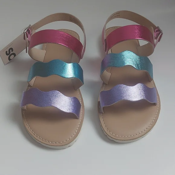 So sandals mutlicolored metallic stranppy‎ sandal big Girls size 4M