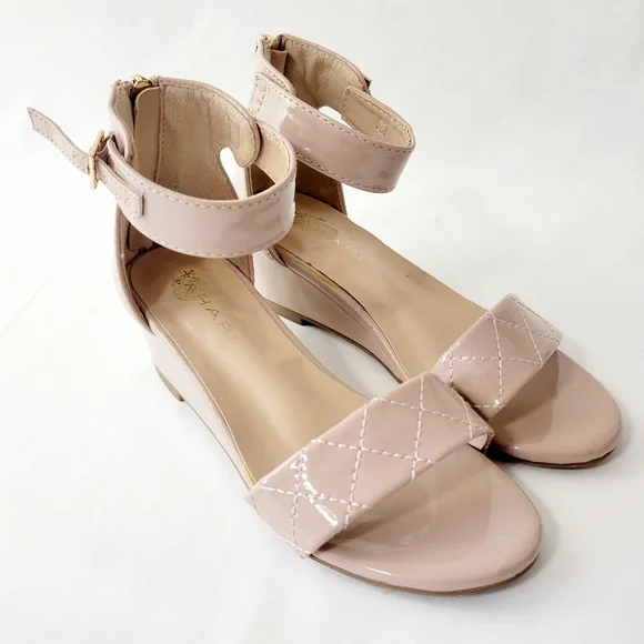 Tahari girls dress sandal