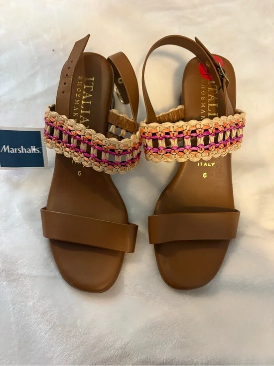 Italian Shoemakers Brown Sandals with Pink Woven Detail