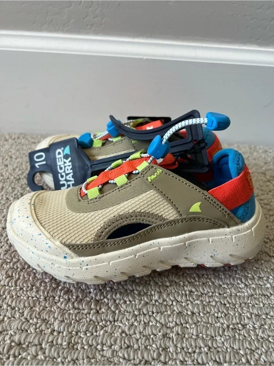 Rugged Shark Toddler Boys Trek Sandal (size 10) NWT $15
