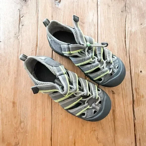 Keen Water Shoes, Size 2