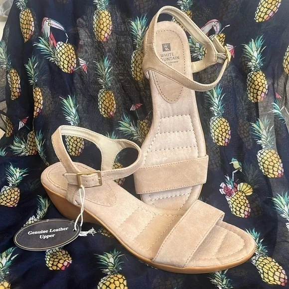 Brand New White Mountain Genuine Leather Neutral Wedge Heel Ankle Strap Sandals