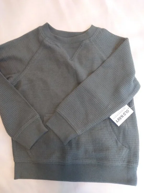 NWT Old Navy Toddler Boy Waffle Knit Long Sleeve Top 2T