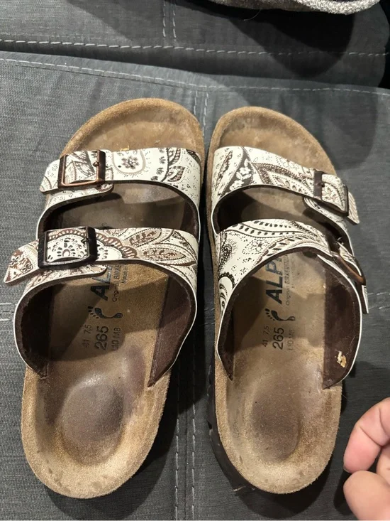 Birkenstyle women’s ' Double Strap Sandals in Cream Paisley