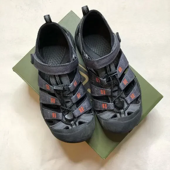 Keen Newport H2 gray black kids sandals size US 3