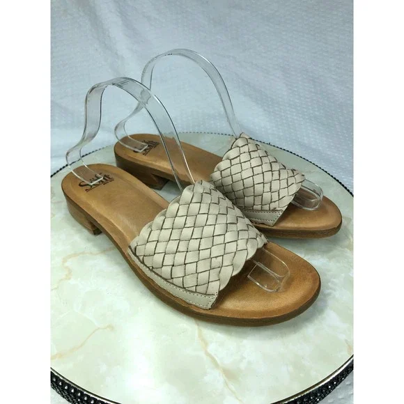 Sofft Woven Leather Open Toe Slide Sandals Womens 9.5 Cream Summer Comfy Flats