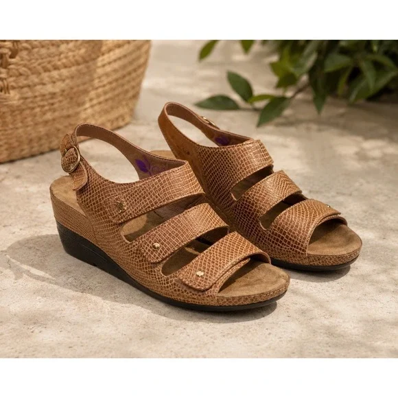 Helle Spain Leather Comfort Sandals Tan Strappy Wedge Slingback Size 9 EUC‎