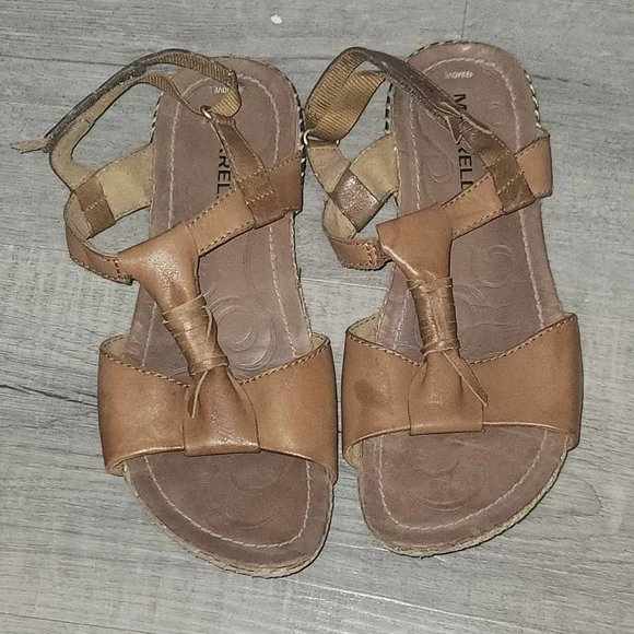Merrell Tea Leaf Brown Leather Performance Sandals Womens 9 J61718 M-Select MOVE