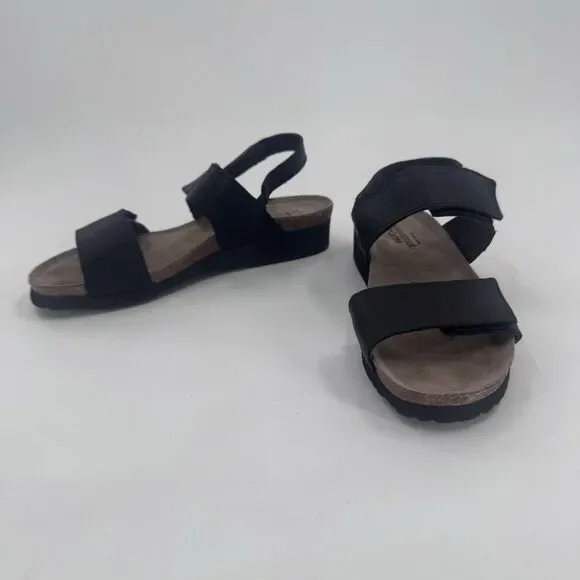 Naot Eliana Sandals Womens US 10 EU 41 Black Leather  Slingback  Gold Chain
