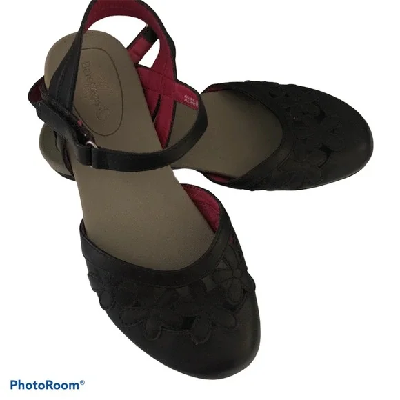 Baretraps Womens Black & Red Floral Cutout Sandals With Adjustable Straps Size 9