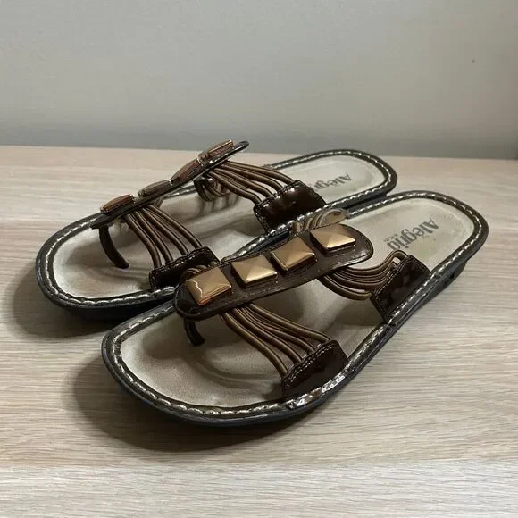 Alegria Sandals Women 42 US 11.5 Pisa Bronze Patent Leather Studs Slip On Slides