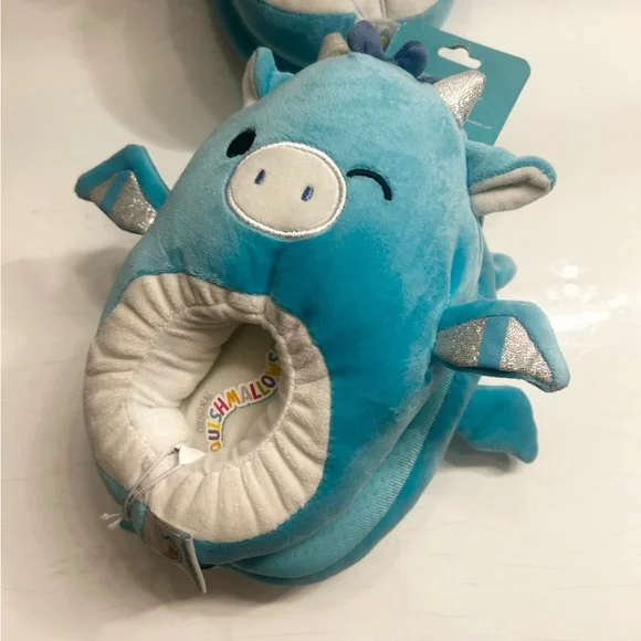 ⭐️ NEW Squishmallows Tatiana the Dragon Slippers Size 11/12