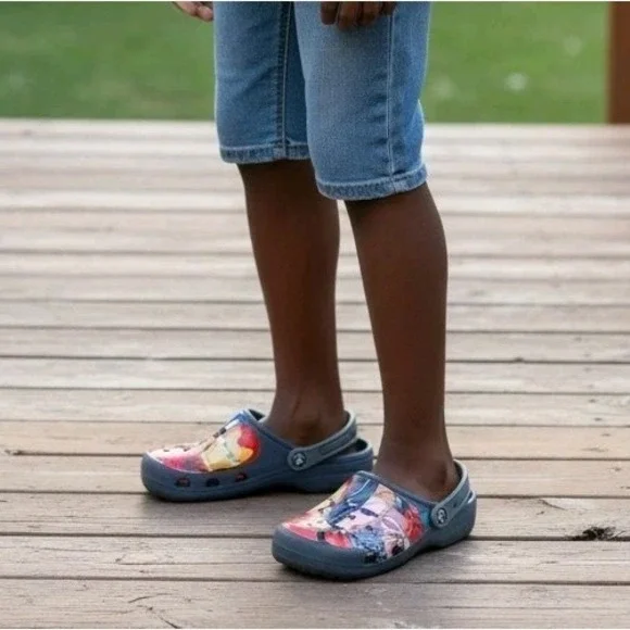 CROCS Comfort Kids Boy's C9 Slip On Marvel Avengers‎ Clogs Shoes Red & Blue