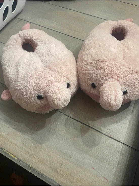 Plush Pink Small Pet Cozy Hideaway Bed