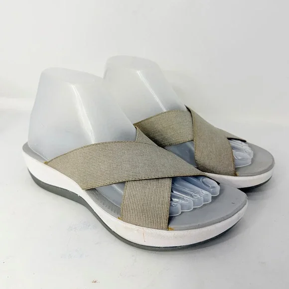 Clarks Cloudsteppers Arla Glison Women 8 M Taupe Metallic Elastic Slide Sandals