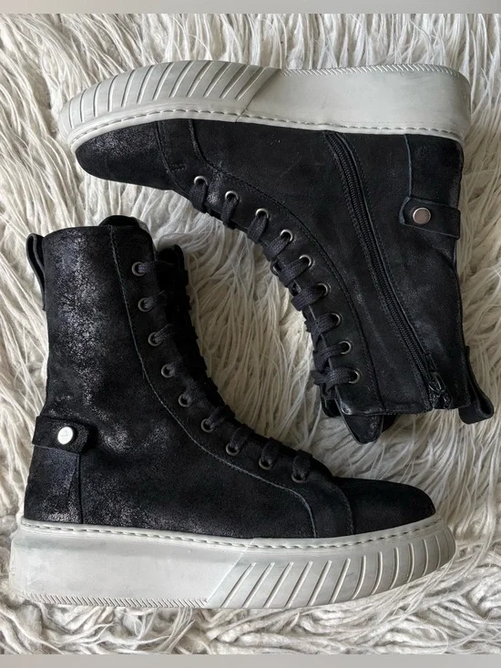 Andia Fora Seilor High Top Crackle Leather Leather Indie Goth Lace Up Sneaker 37