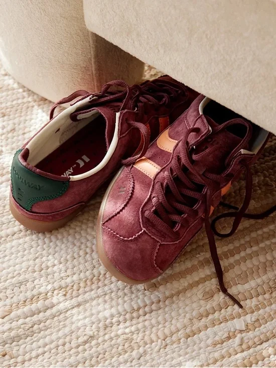 NWOT Coolway Kizuna Sneaker