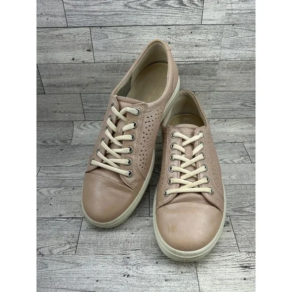 ECCO Soft 7 Perforated Leather‎ Lace Up Sneakers Rose Pink EU 39 US 8