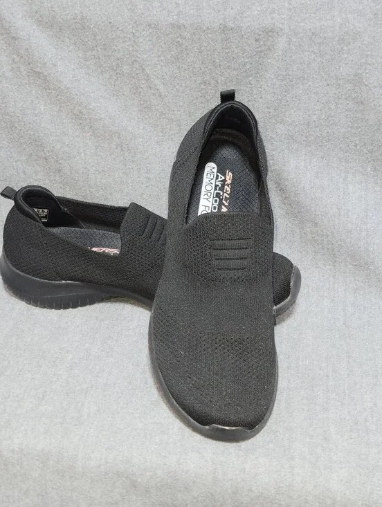Skechers Ultra Flex Harmonious Black Slip-On Sneakers Size 9