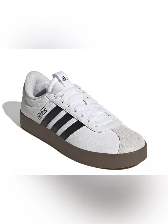 Adidas Court low top sneaker