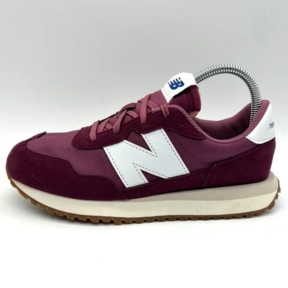 New‎ Balance 237 Shoes Big Kids 6 Burgundy White Suede Retro Sneakers Gum Sole