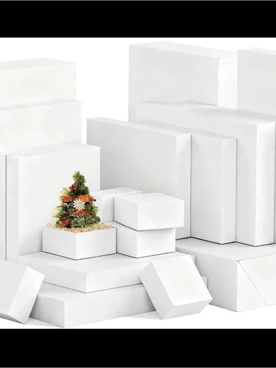 Lot of 22 White Gift Boxes with Lids for Clothes Coats Robes Large Gifts