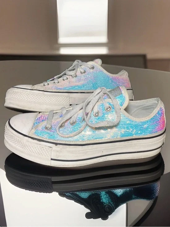 Converse Chuck Taylor All Star Iridescent Sequin Platform Sneaker Woman’s 9.5
