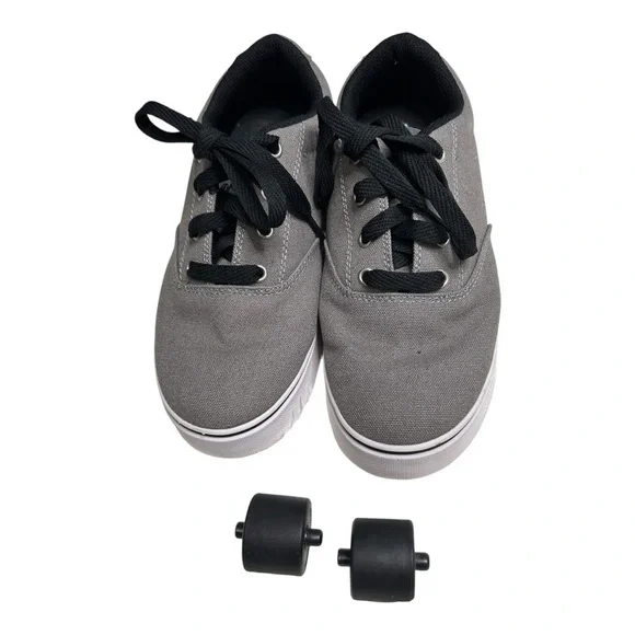 VTG Heelys Gray Size 7 Sneakers with Wheels Classic, Y2K, 00’s