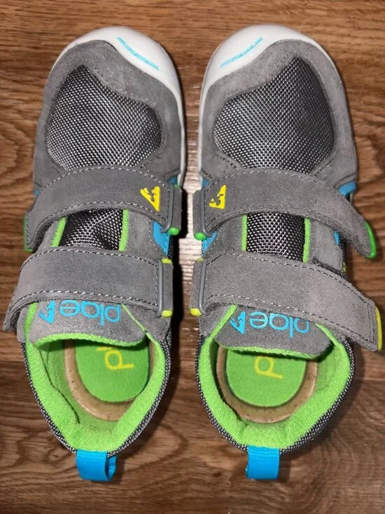 PLAE Ty Sneakers Grey Suede Kids Size 12 - Unworn