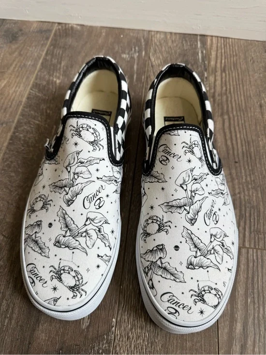 Vans Cancer Zodiac Slip On Shoes Womens 8 Checkerboard Roses Celestial NWOT